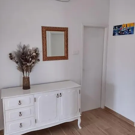 Marine Apartment Prvić Luka